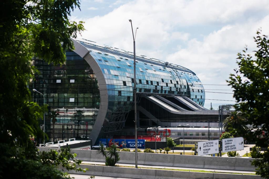 Station Apartments 0*
