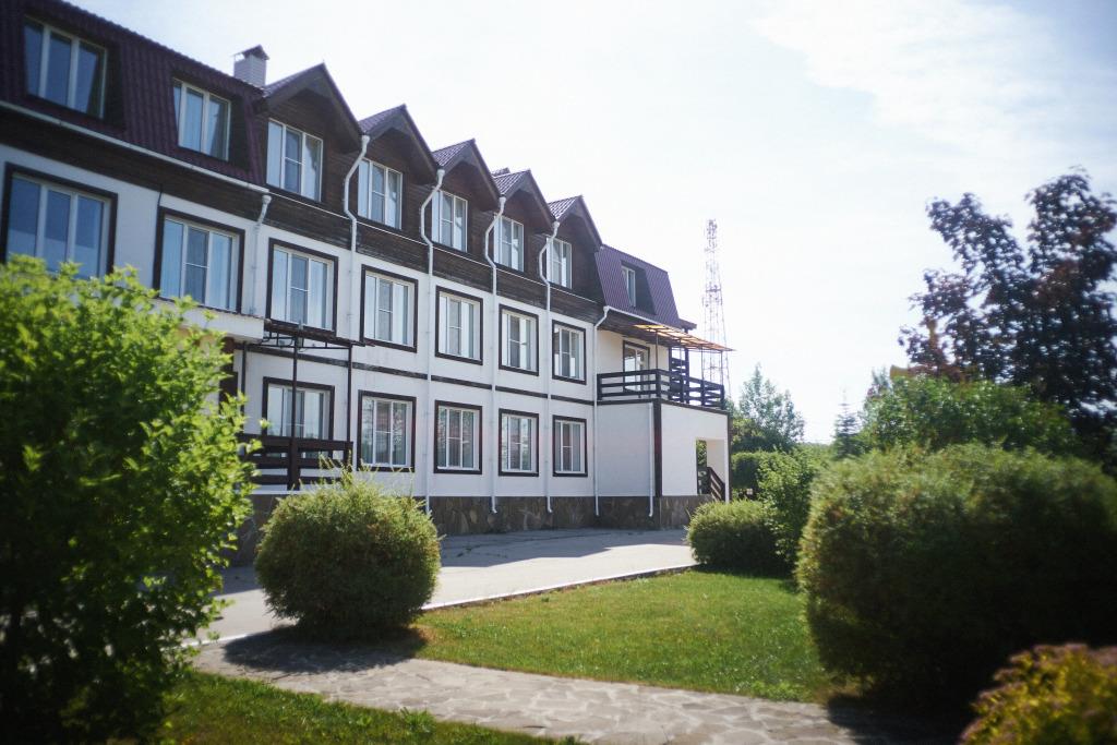 Priokskij Dvorik Hotel 3*
