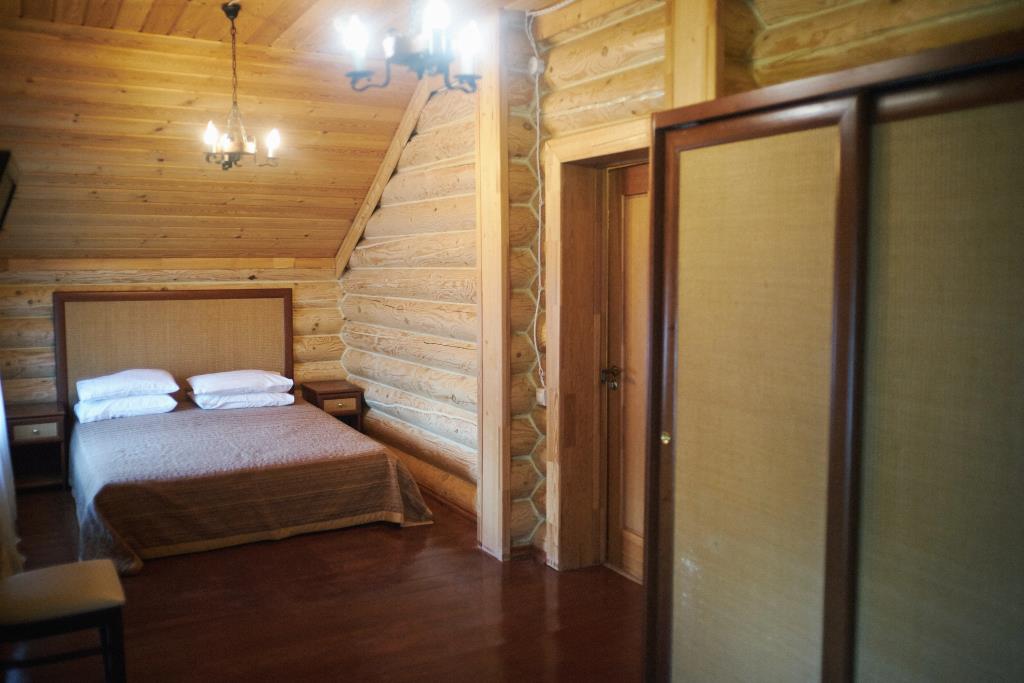 Priokskij Dvorik Hotel 3*