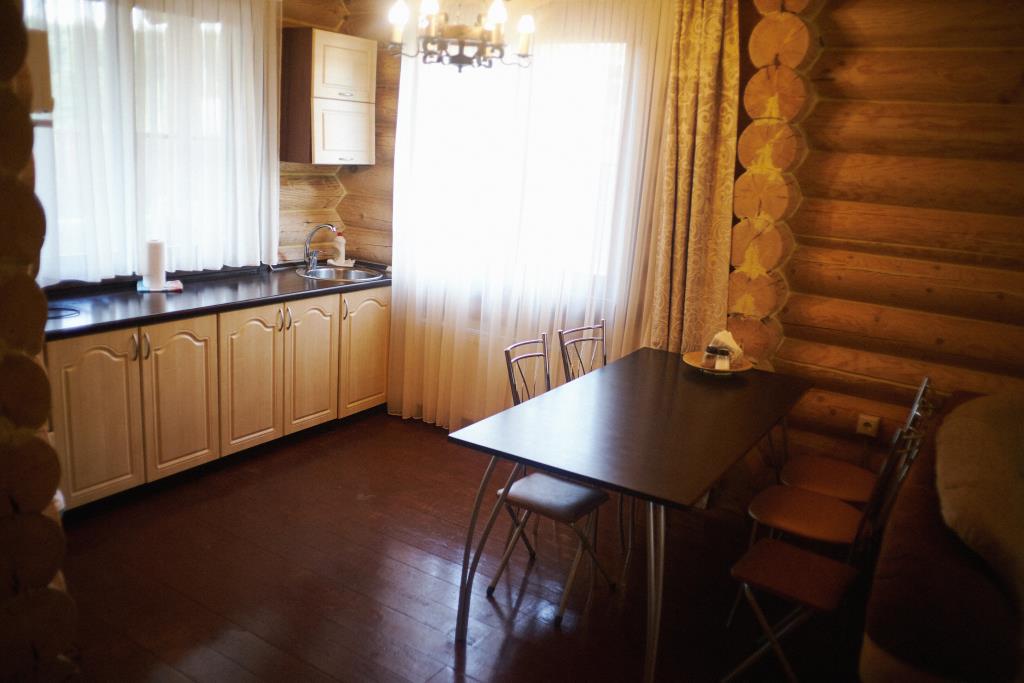 Priokskij Dvorik Hotel 3*