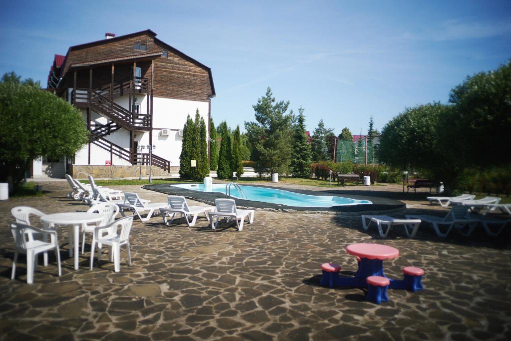Priokskij Dvorik Hotel 3*