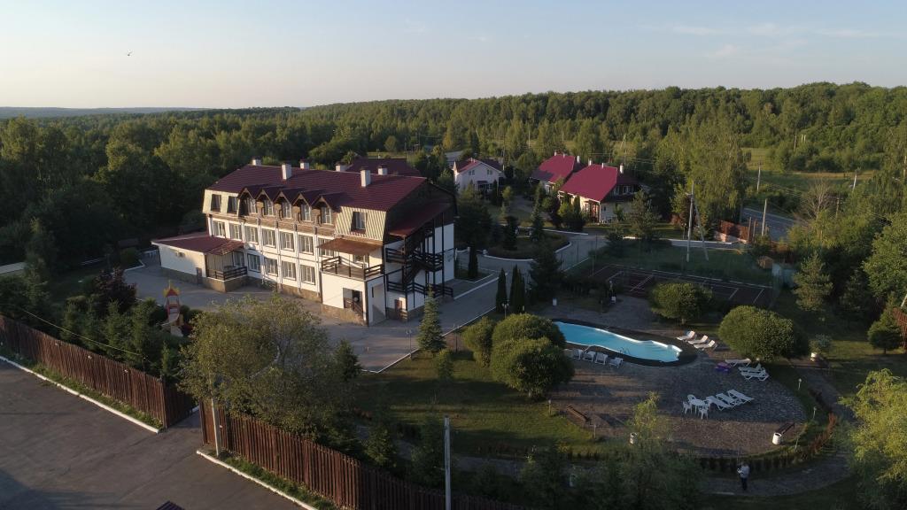 Priokskij Dvorik Hotel 3*