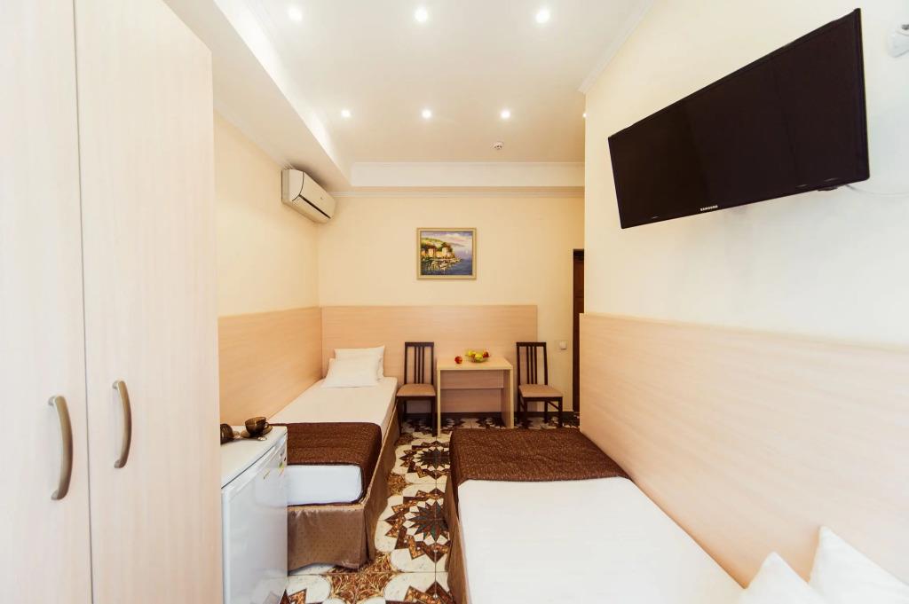 Lermontov Hotel 3*