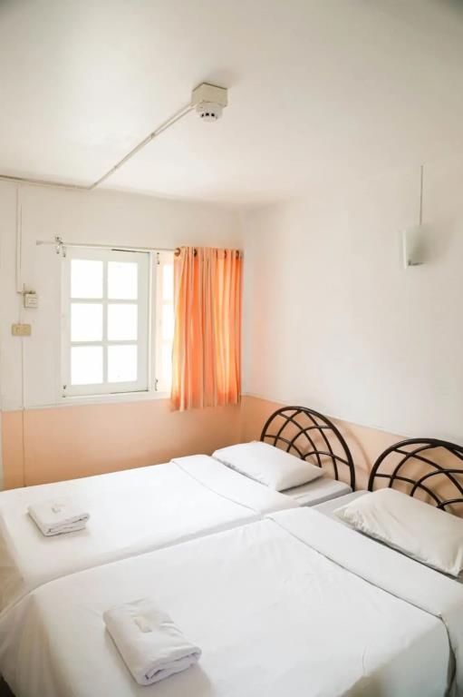 White Lodge Hotel Bangkok 2*