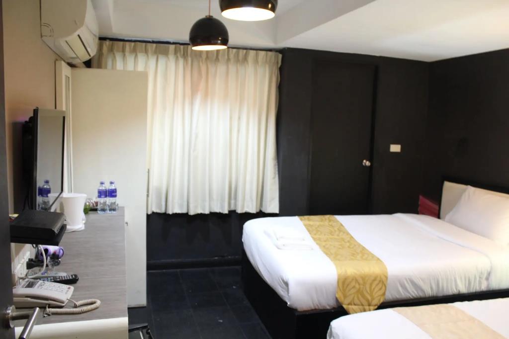 S30 Sukhumvit Hotel 3*
