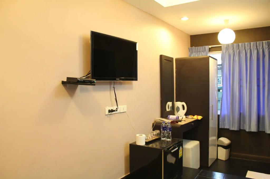 S30 Sukhumvit Hotel 3*