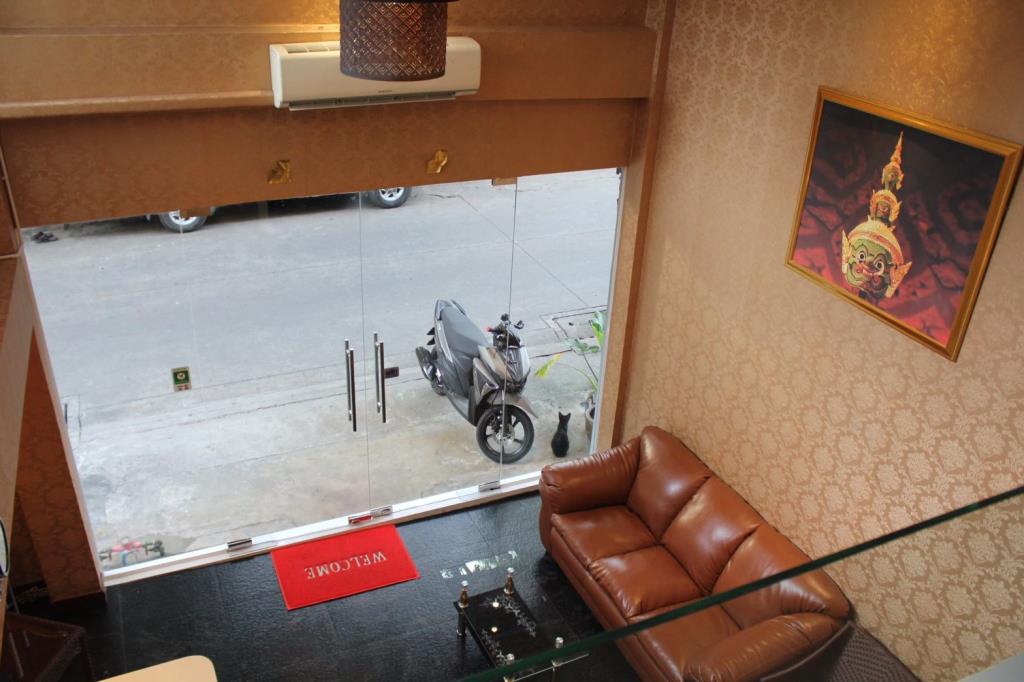 S30 Sukhumvit Hotel 3*