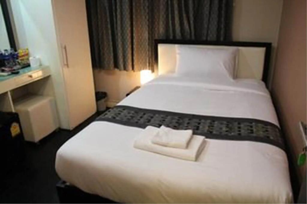 S30 Sukhumvit Hotel 3*