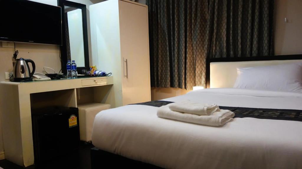 S30 Sukhumvit Hotel 3*