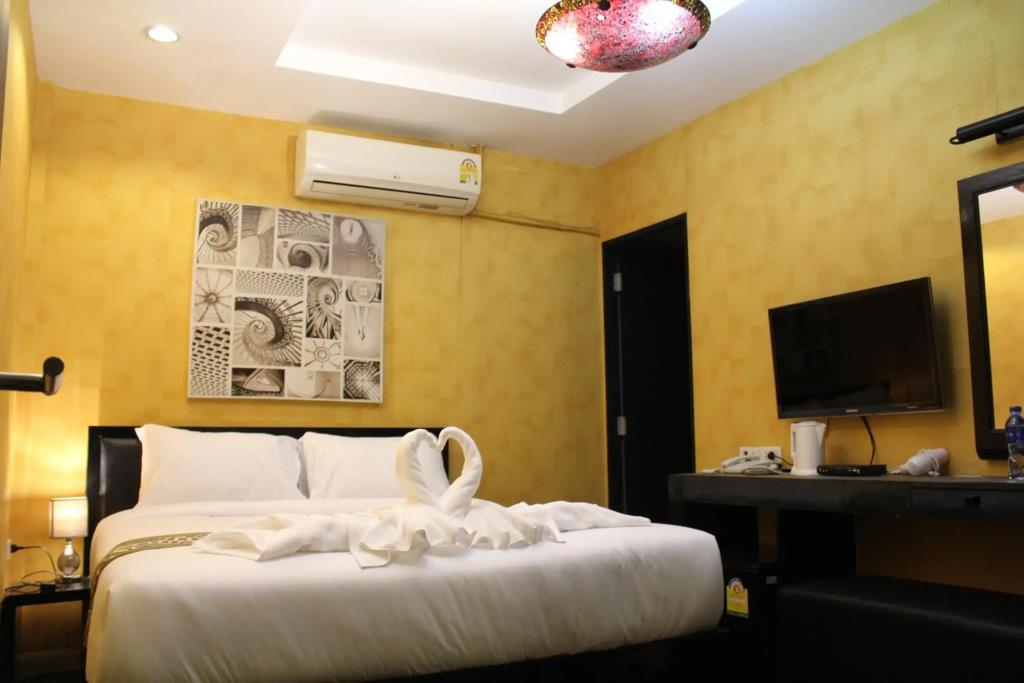 S30 Sukhumvit Hotel 3*