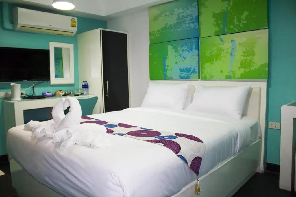 S30 Sukhumvit Hotel 3*