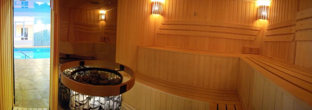 Kolizej Na Volzalnoy Hotel 3*