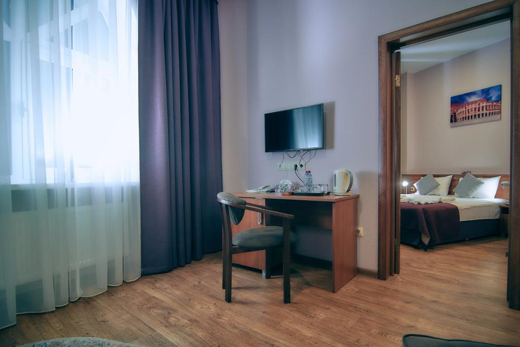 Kolizej Na Volzalnoy Hotel 3*