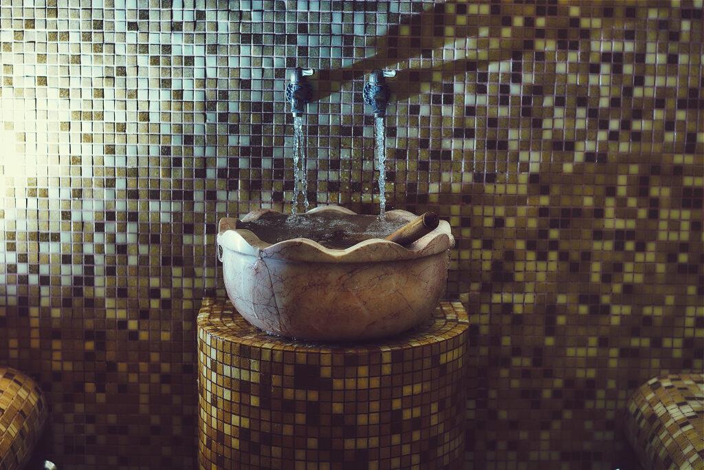 Kolizej Na Volzalnoy Hotel 3*