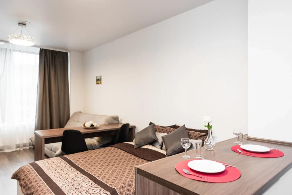 4 Apartamenty Malysheva 42A (15) 0*