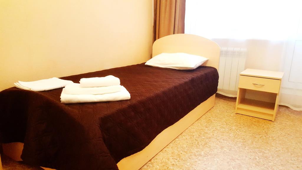 Otel Simferopol 2*