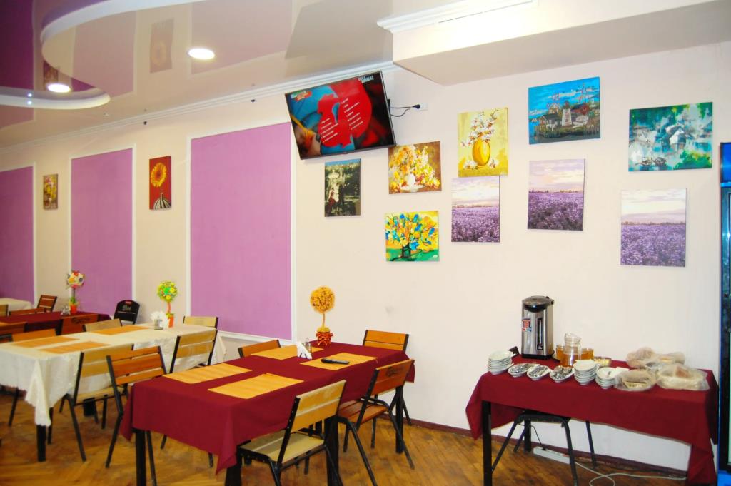 Otel Simferopol 2*