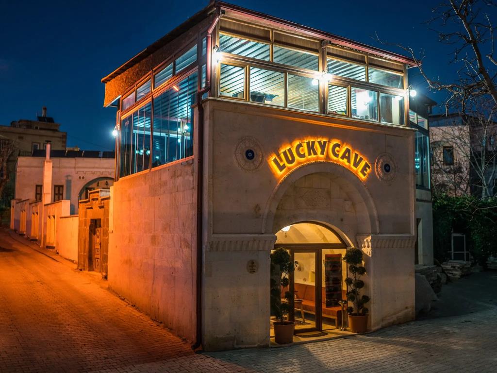 Lucky Cave Cappadocia Hotel 0*