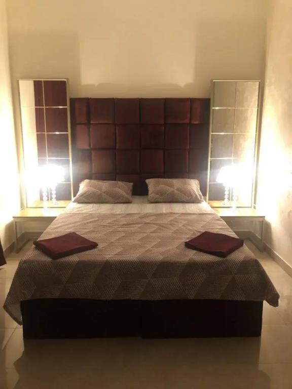 Arbat Hotel 0*