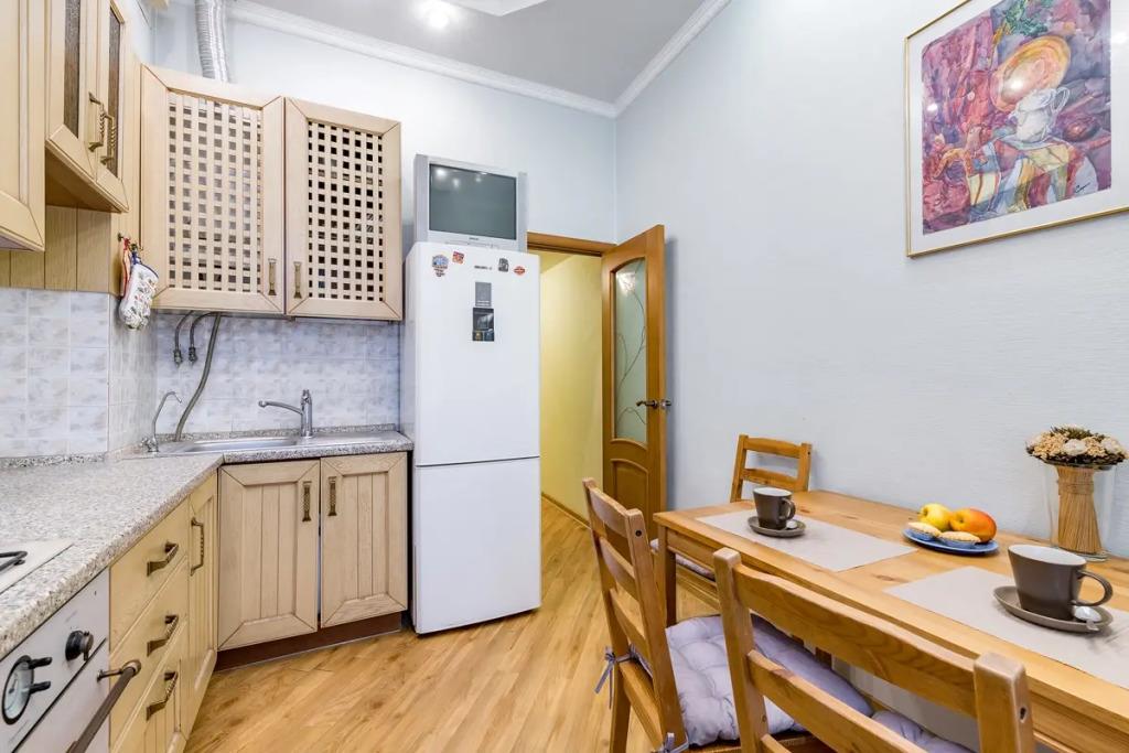 Welcome Home Mojka 14 B Apartments 0*