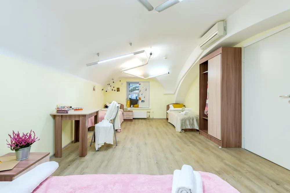 Apartments Millionnaya 11 0*