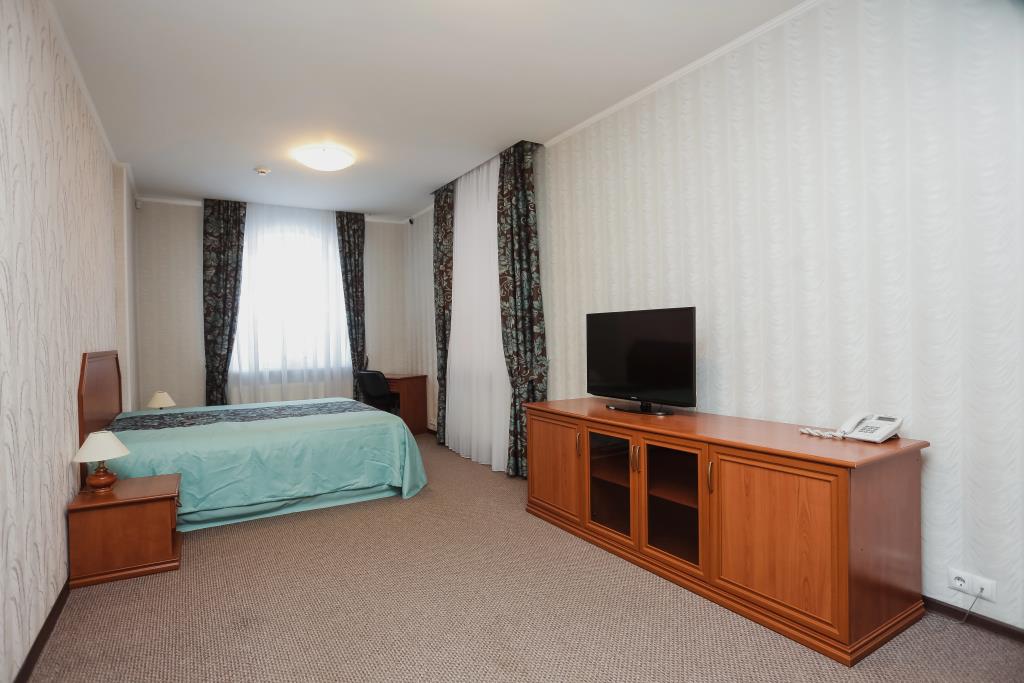 Evropejskaya Hotel 3*