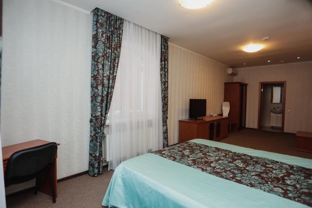 Evropejskaya Hotel 3*