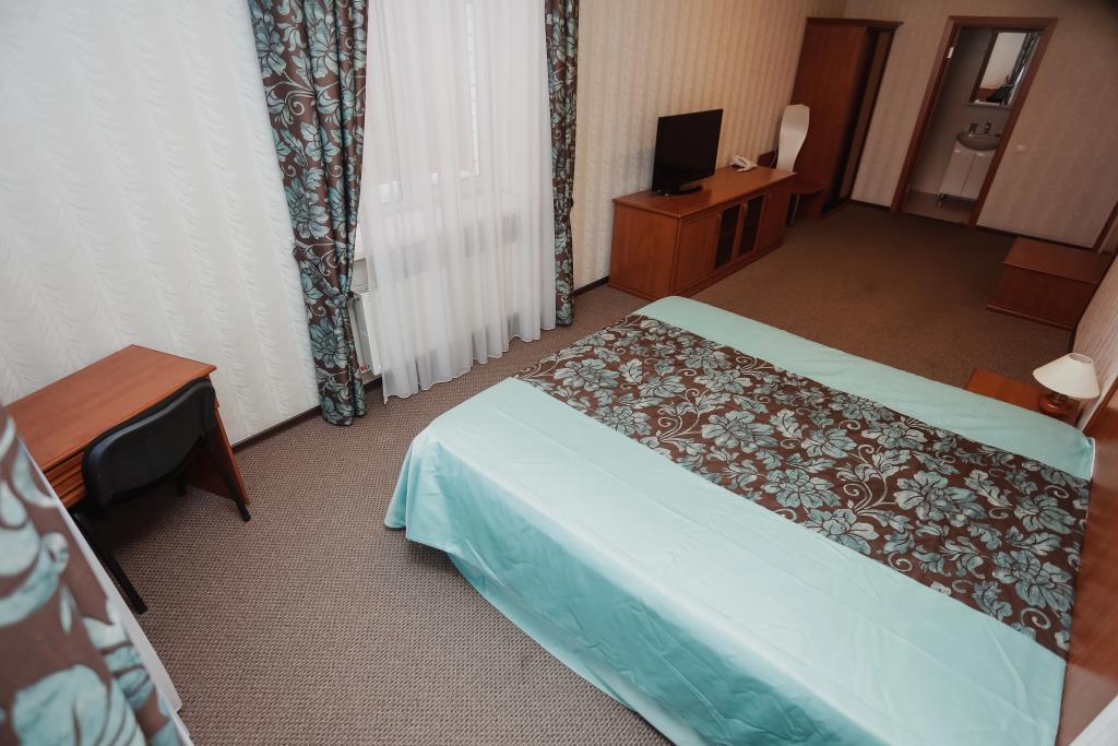 Evropejskaya Hotel 3*