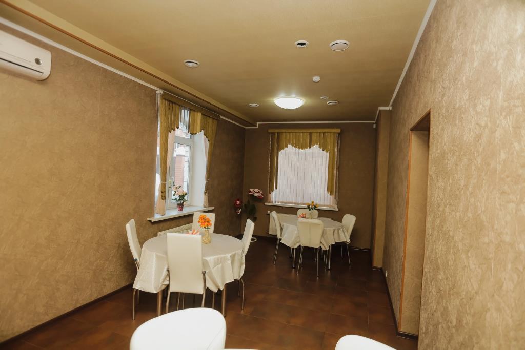 Evropejskaya Hotel 3*