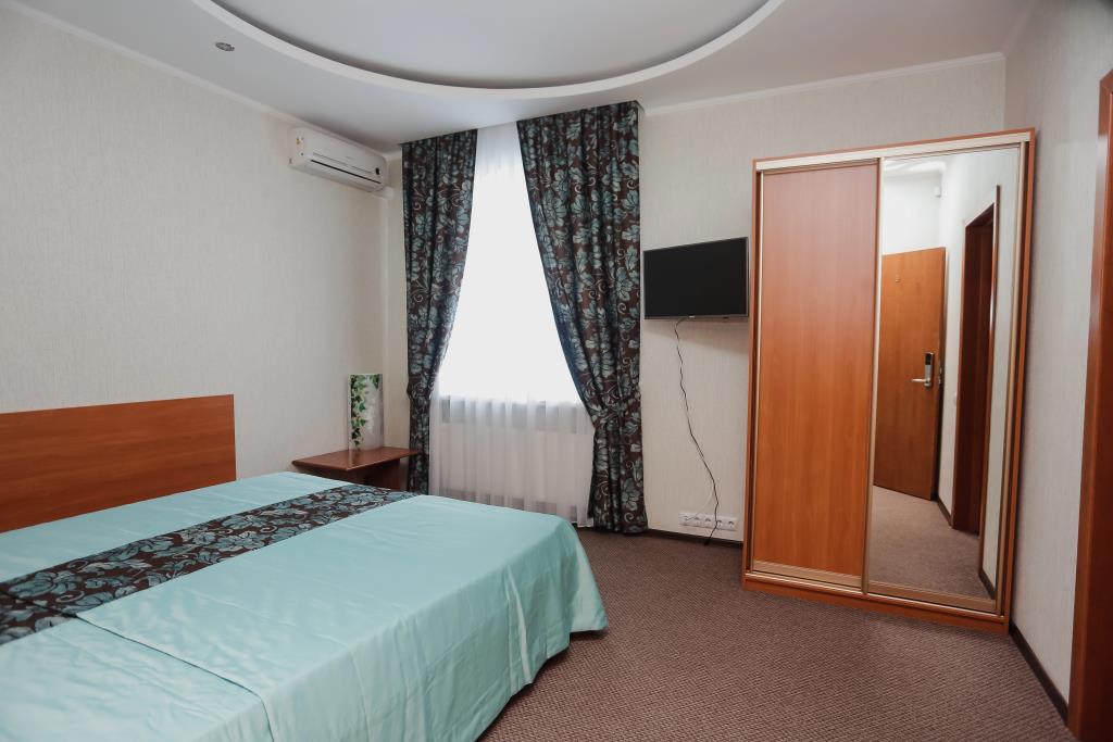 Evropejskaya Hotel 3*