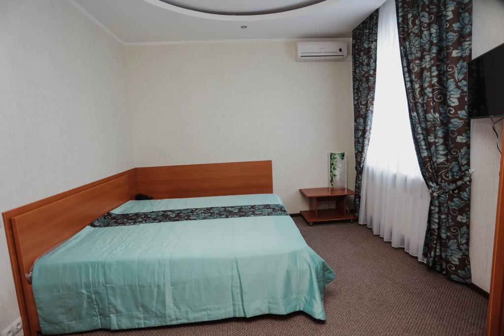 Evropejskaya Hotel 3*