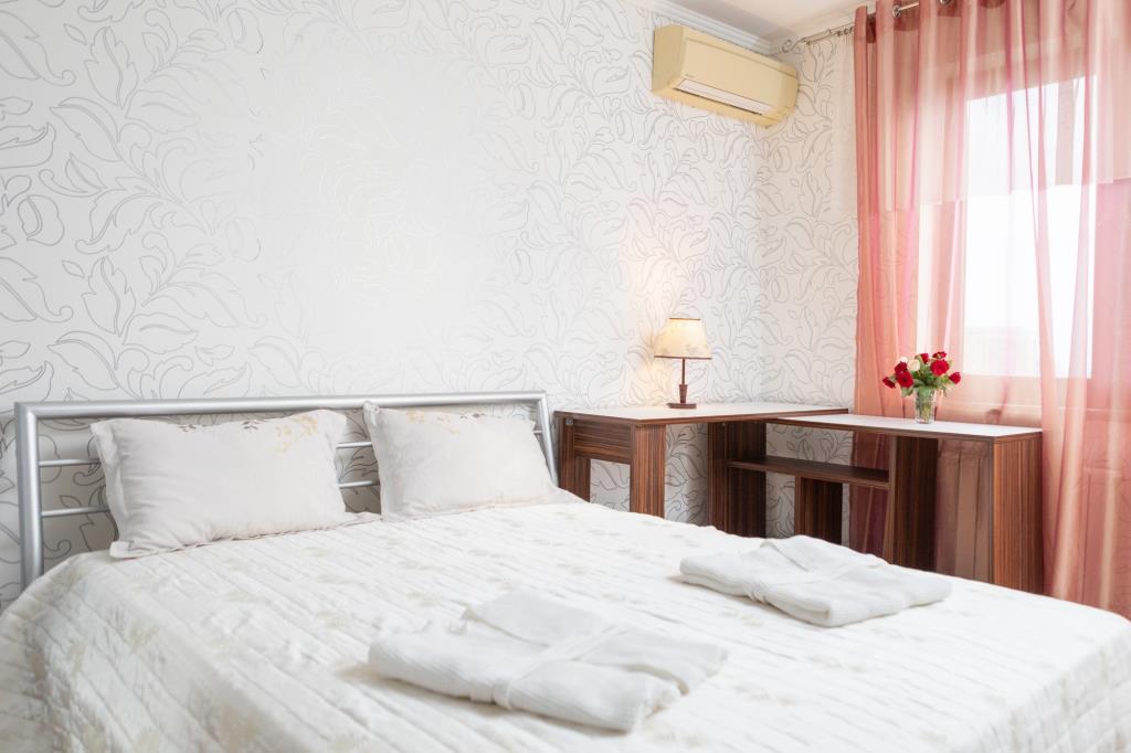 Na Lenina 10 Apartments 0*