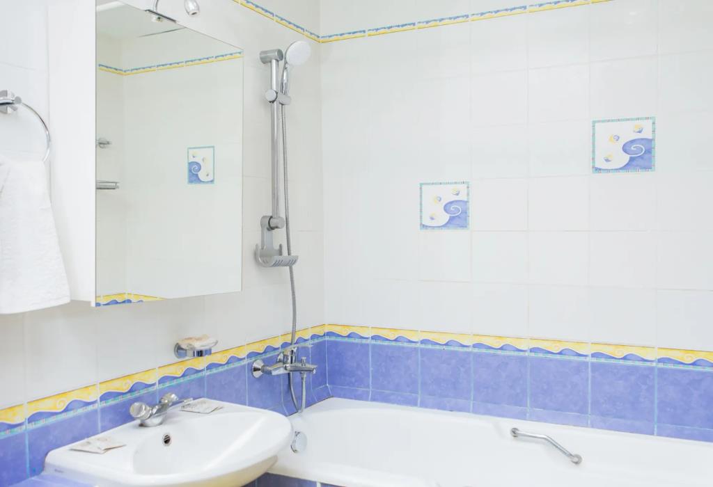Na Lenina 10 Apartments 0*