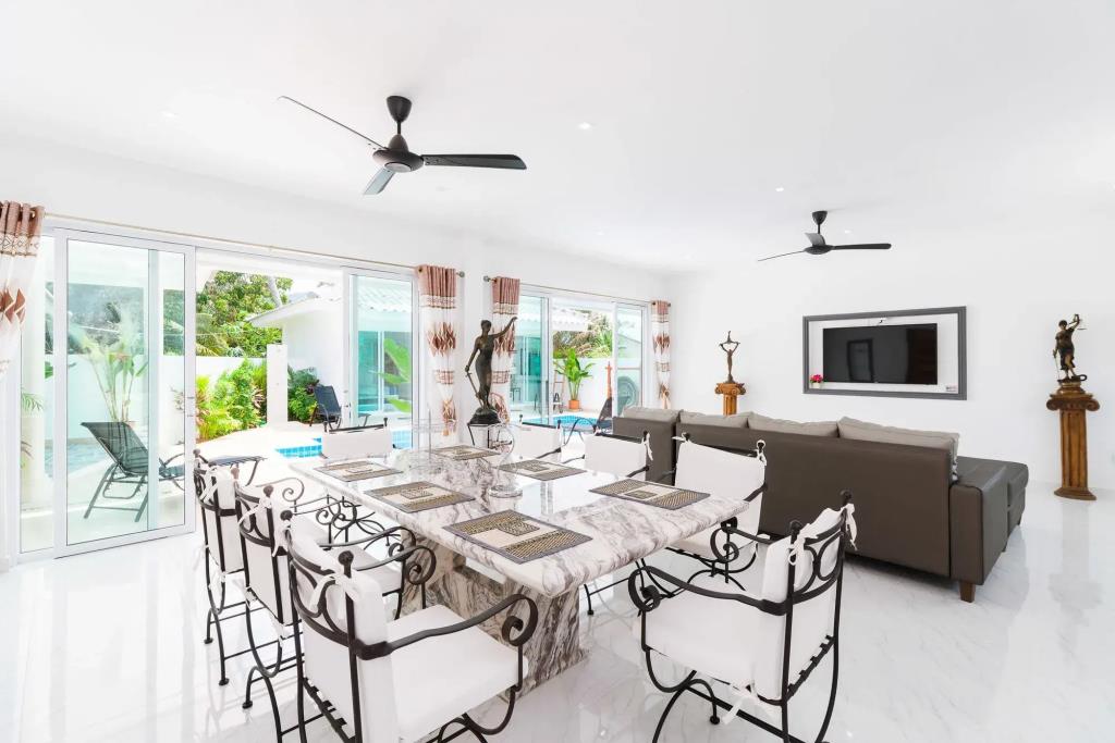 Wirason Villa 4 Bedrooms 0*