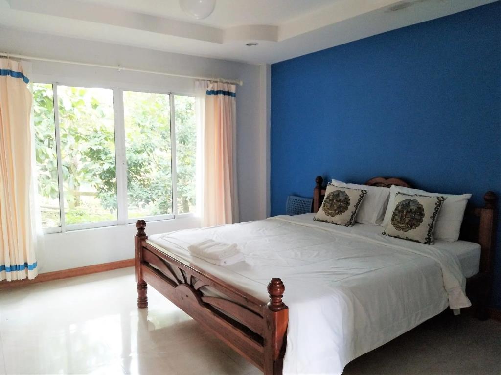 Phetsangsom Resort 2*