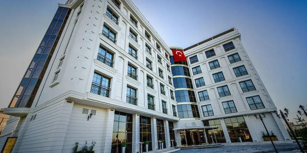 Alt?n Otel & Spa Bal?kesir 4*