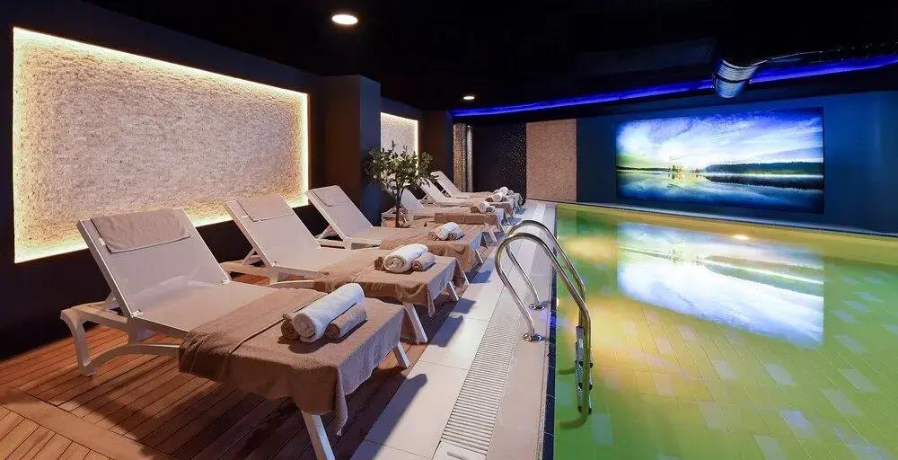 Alt?n Otel & Spa Bal?kesir 4*
