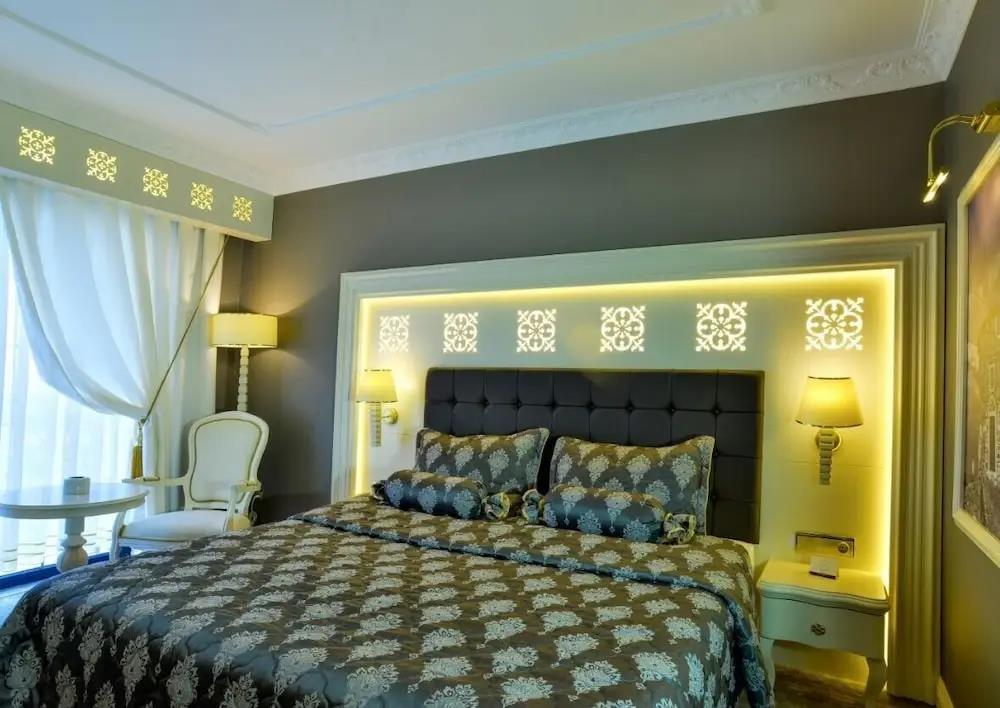 Alt?n Otel & Spa Bal?kesir 4*