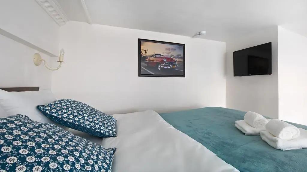 Apelsin On Dubrovka Hotel 2*