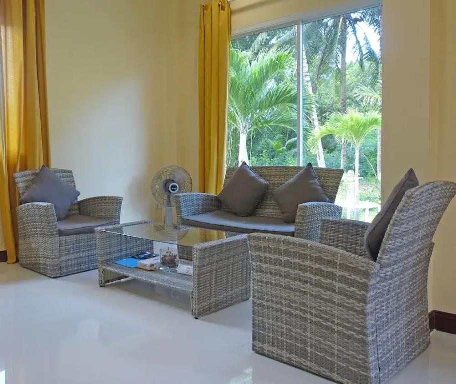 Maikhao Residence 3*