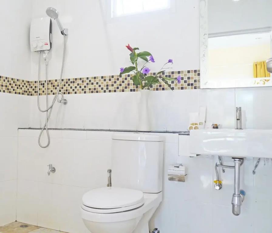 Maikhao Residence 3*