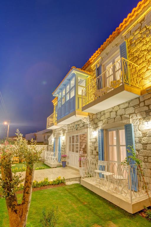 Villa Peri 0*