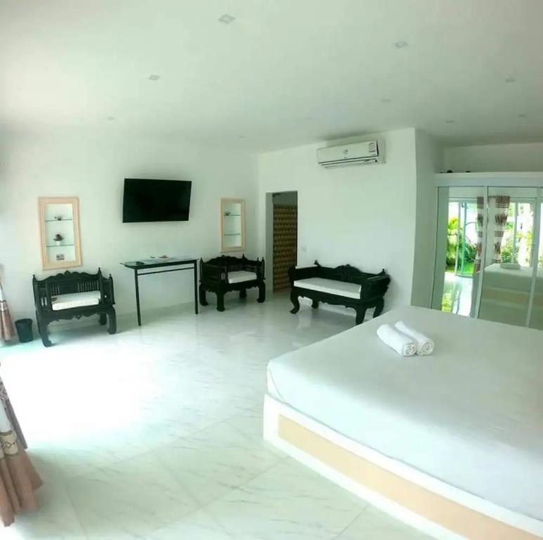 Wirason 2-Bedroom Pool Villa 0*