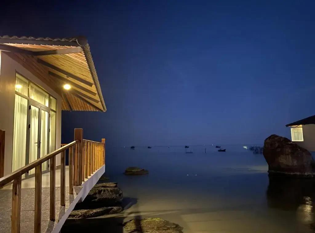 The Pier Phu Quoc Resort 3*