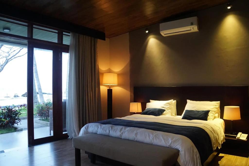 The Pier Phu Quoc Resort 3*