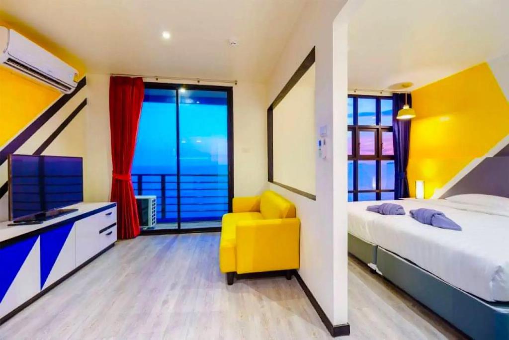 Play Phala Beach Rayong 4*