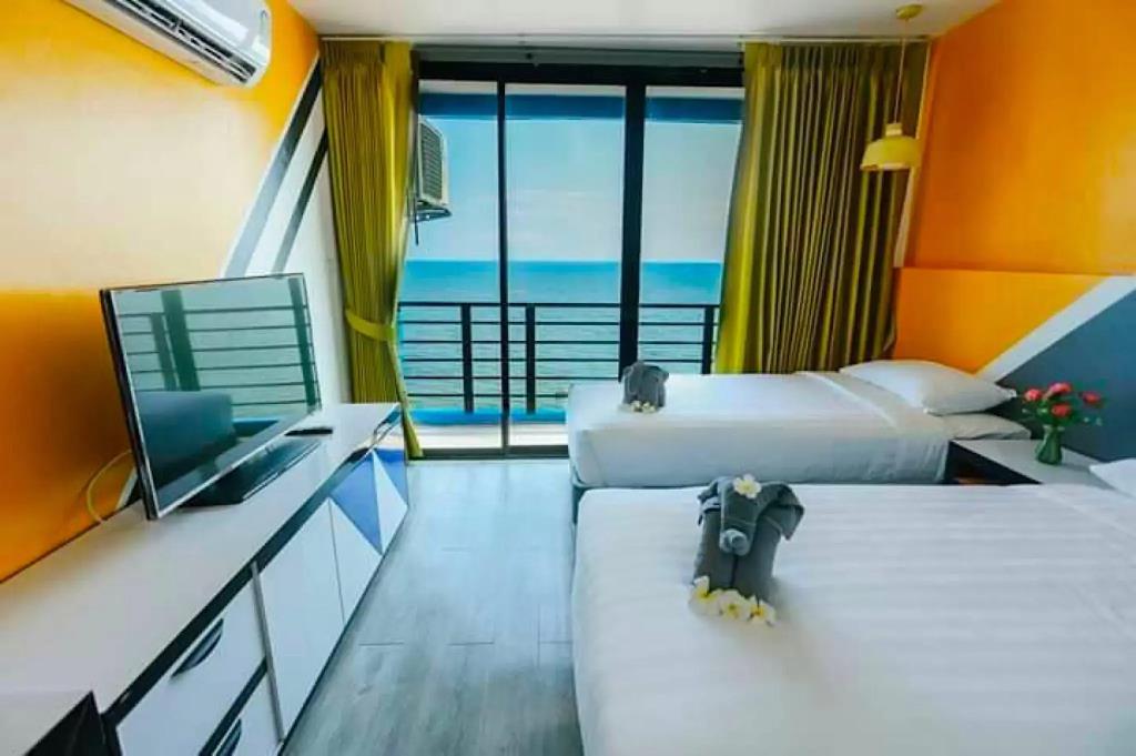 Play Phala Beach Rayong 4*