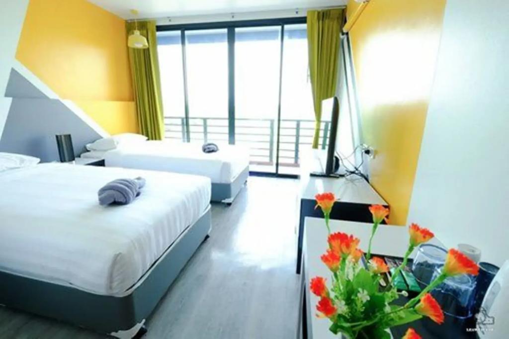 Play Phala Beach Rayong 4*