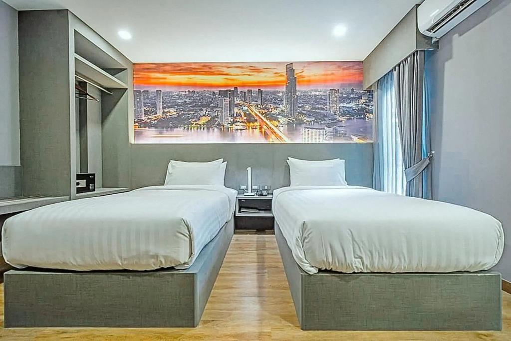 Hyde Park Hotel Bangkok 3*