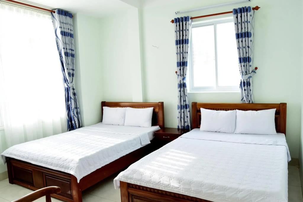 Khach San Huong Giang 2*